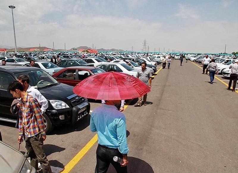 کاهش ۱ تا ۲ میلیون تومانی قیمت‌ خودرو در بازار-14 مهر