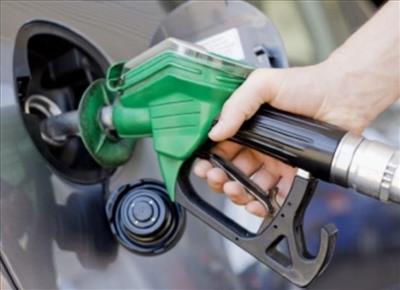 سهمیه‌بندی و بنزین دو نرخی تا اطلاع ثانوی به تعویق افتاد